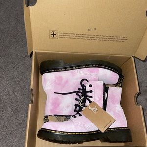 pink girls dr martin boots